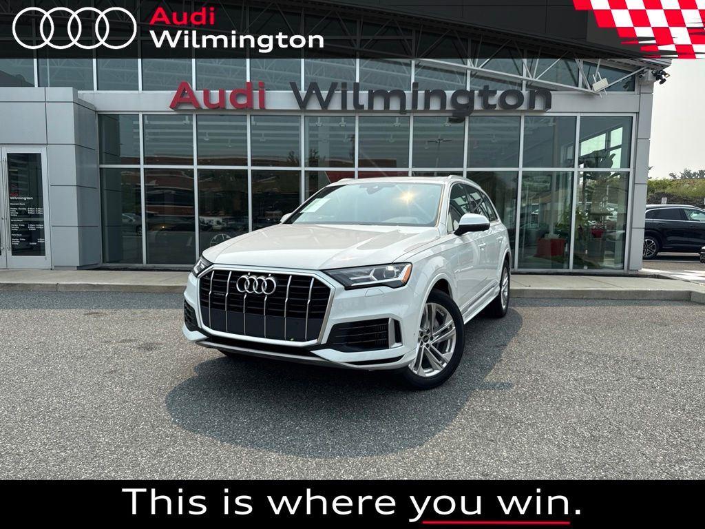 Carrara White 2022 Audi Q7 SUV / Crossover All-Wheel Drive Automatic