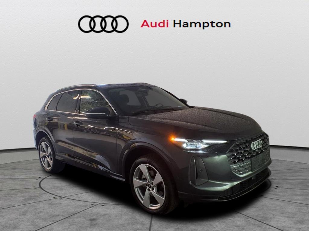 Tambora Gray Metallic 2025 Audi Q5 quattro Premium Plus 40 TFSI SUV / Crossover All-Wheel Drive Automatic
