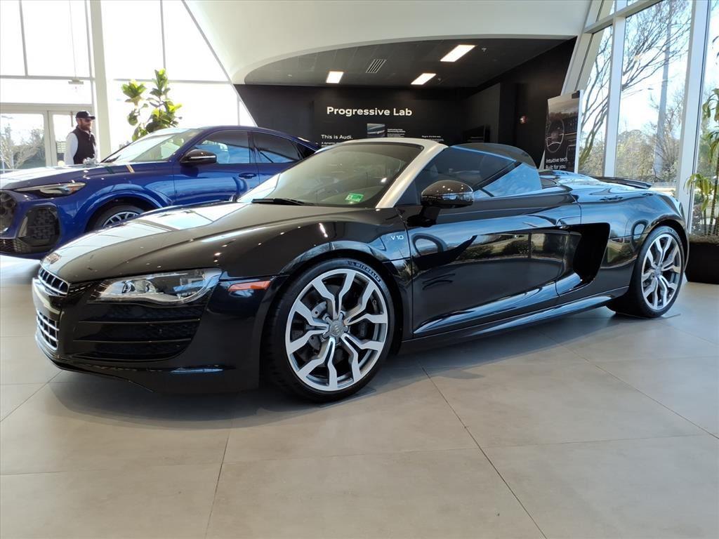 Phantom Black Pearl 2011 Audi R8 5.2 quattro Spyder AWD Convertible All-Wheel Drive Automatic