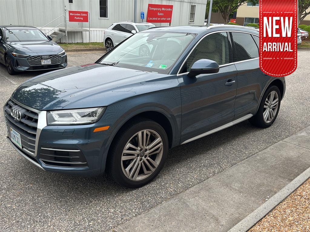 Utopia Blue Metallic 2018 Audi Q5 2.0 TFSI quattro Prestige SUV / Crossover All-Wheel Drive Automatic