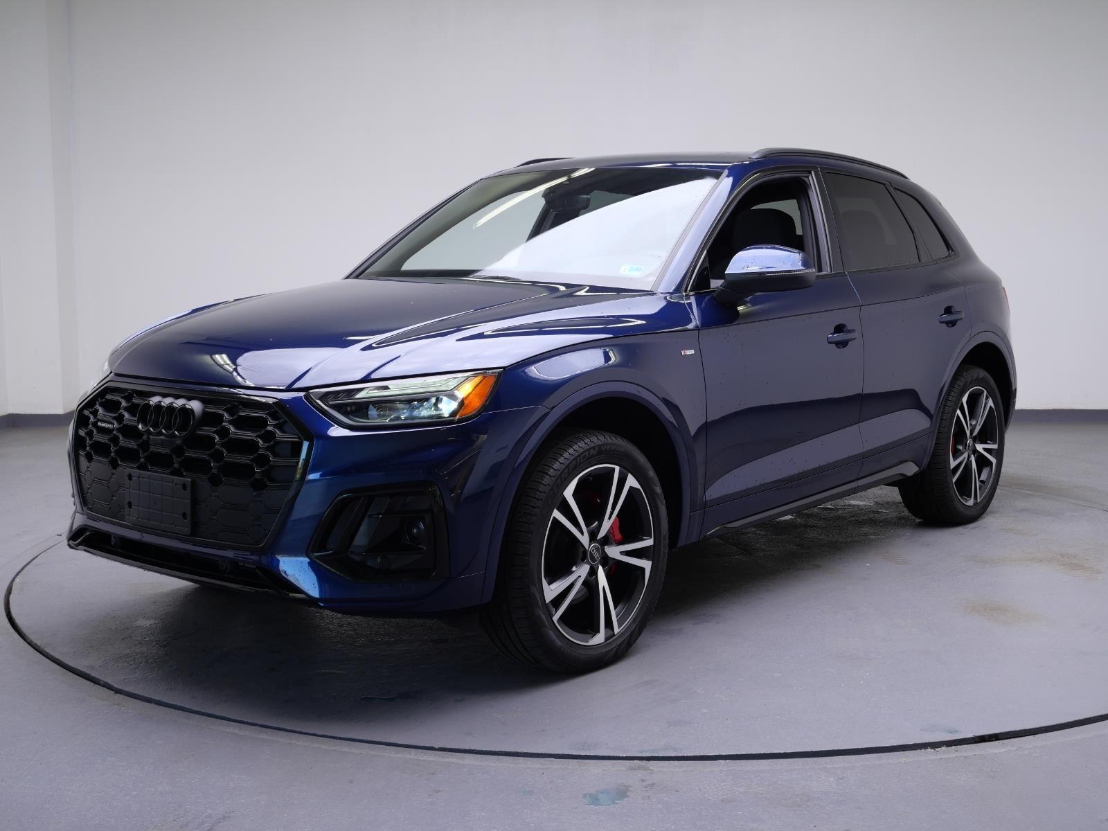 Navarra Blue Metallic 2025 Audi Q5 quattro Premium Plus S Line 45 TFSI SUV / Crossover All-Wheel Drive Automatic