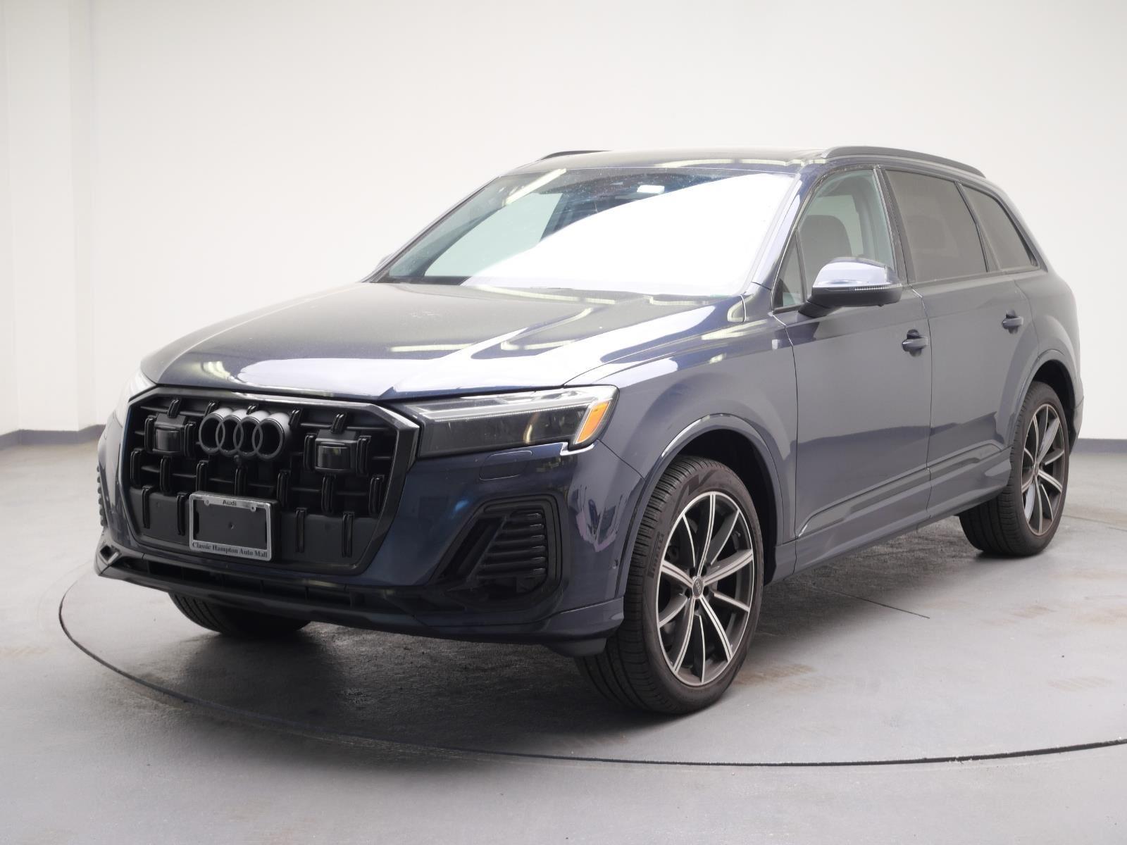 Waitomo Blue Metallic 2025 Audi Q7 quattro Premium Plus 45 TFSI SUV / Crossover All-Wheel Drive Automatic