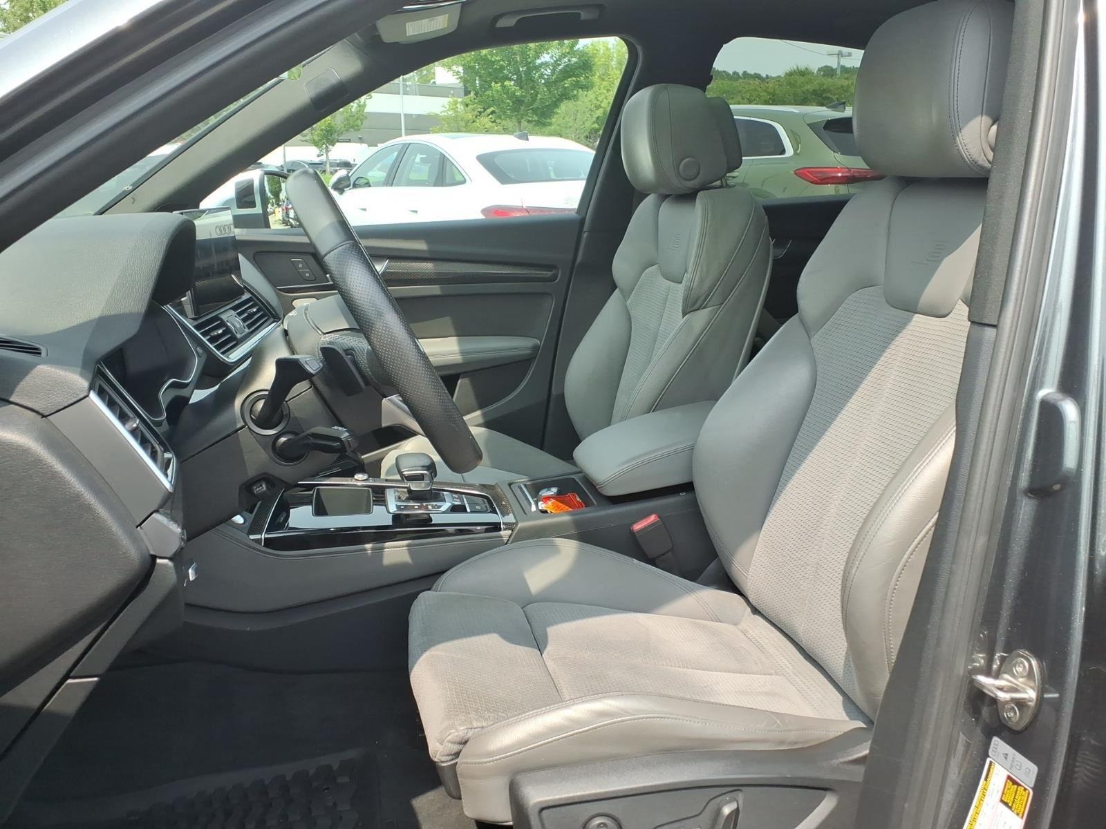 Certified Used 2022 Daytona Gray Pearl Effect Audi Premium Plus image 21