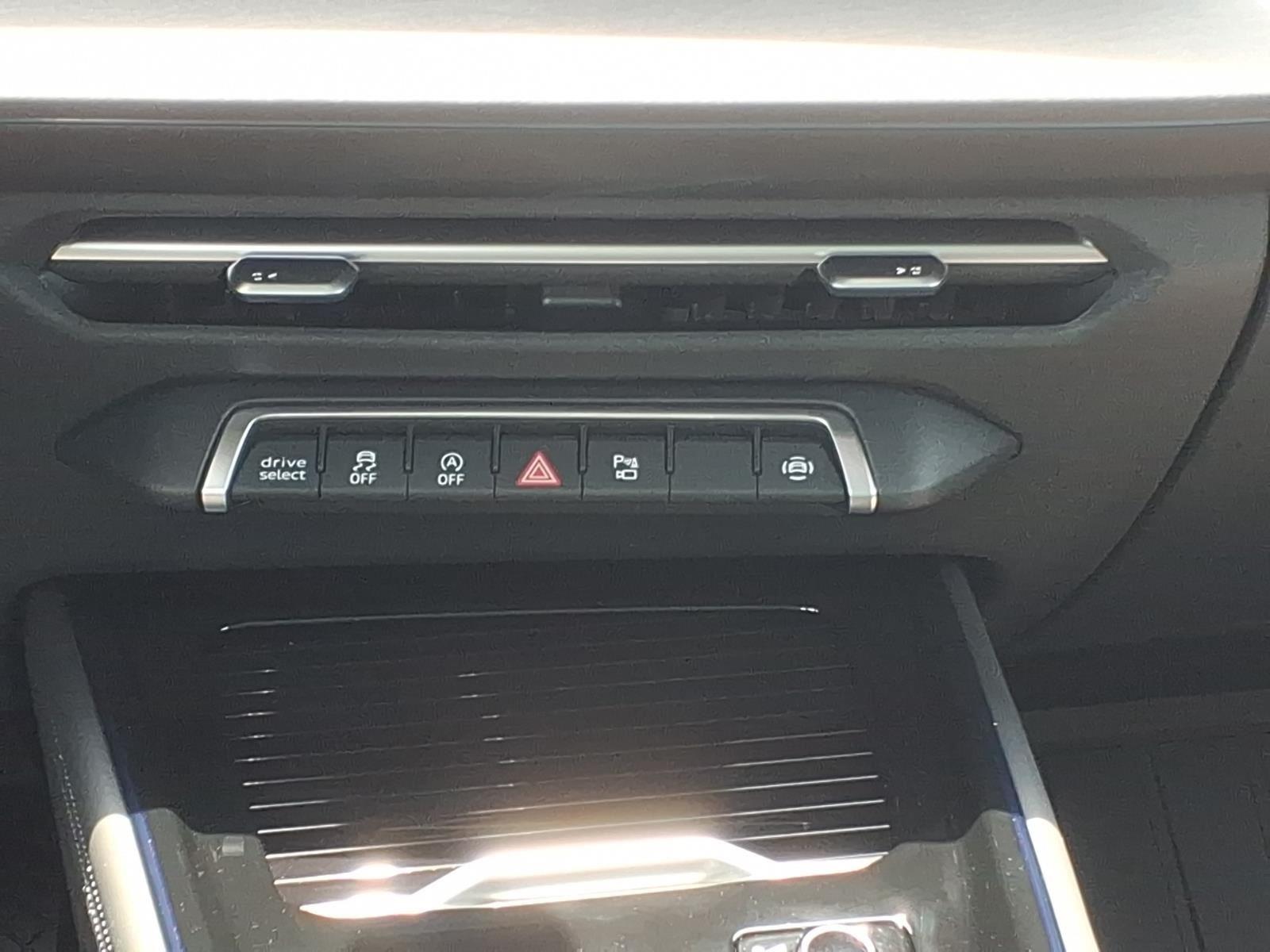 New 2026 Arrow Gray Pearl Effect Audi S line image 17