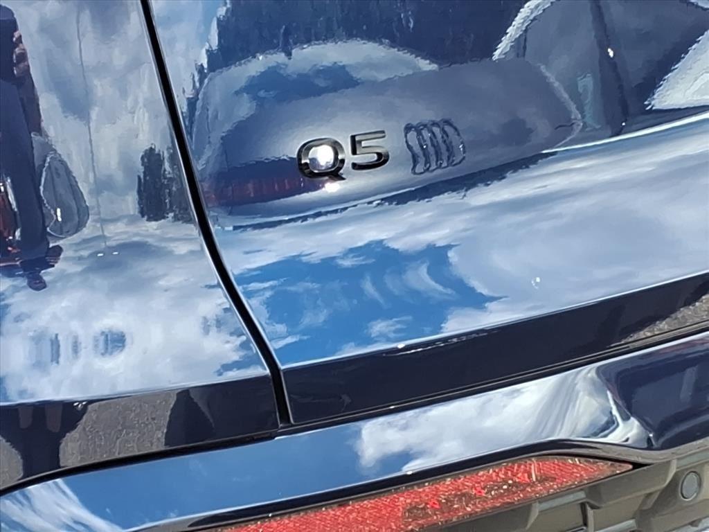 Certified Used 2025 Navarra Blue Metallic Audi Prestige image 27