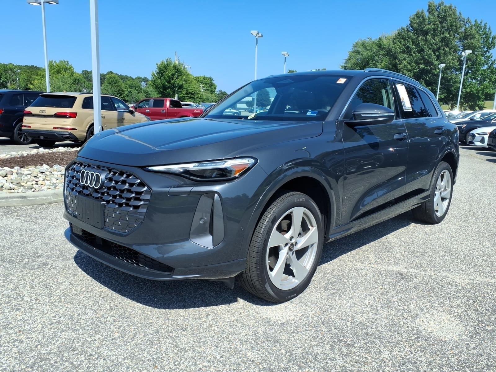Tambora Gray Metallic 2025 Audi Q5 SUV / Crossover All-Wheel Drive Automatic
