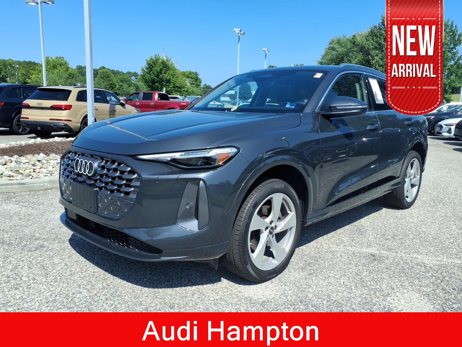 Tambora Gray Metallic 2025 Audi Q5 SUV / Crossover All-Wheel Drive Automatic