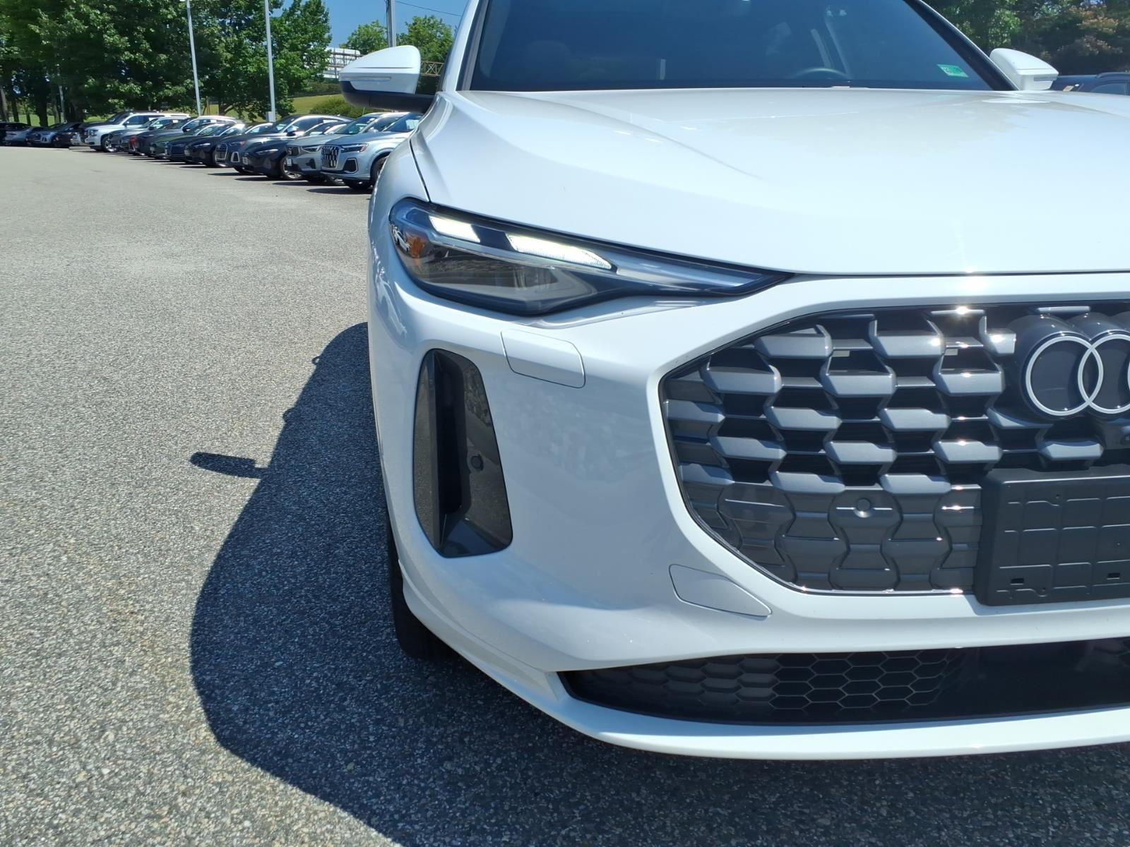 Certified Used 2025 Arkona White Audi Premium image 3