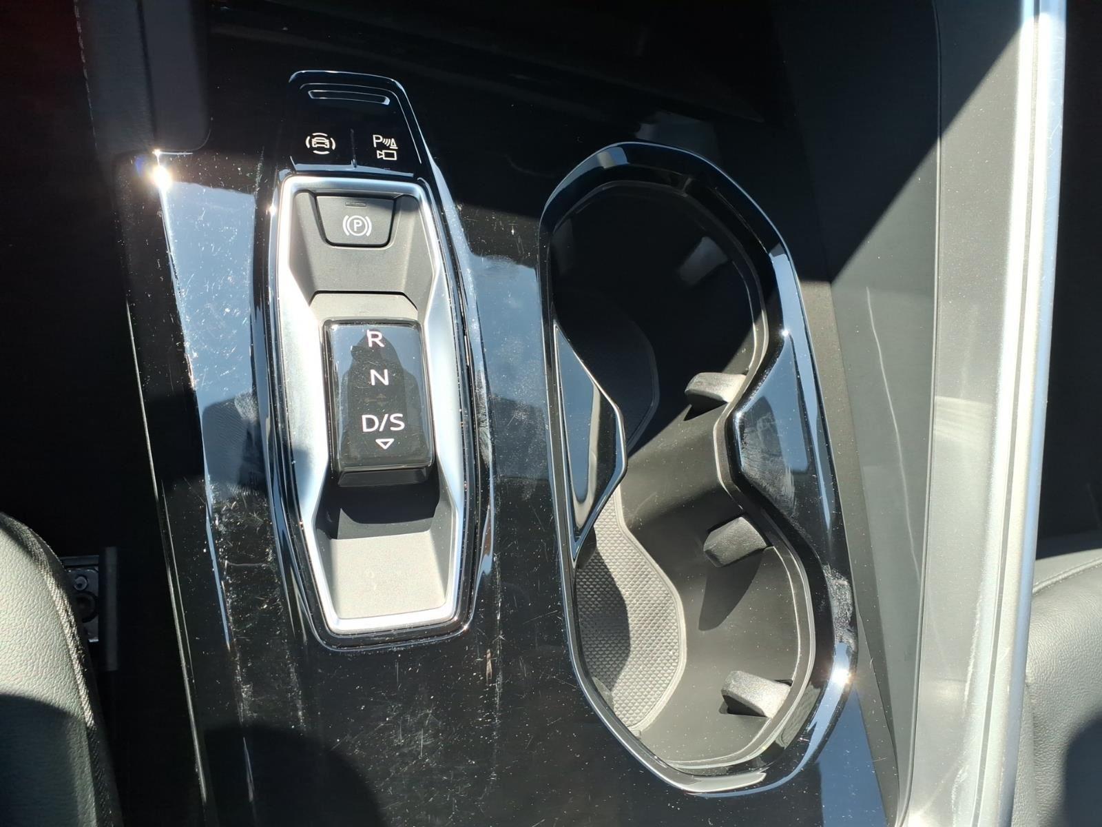 Certified Used 2025 Tambora Gray Metallic Audi Premium Plus image 32