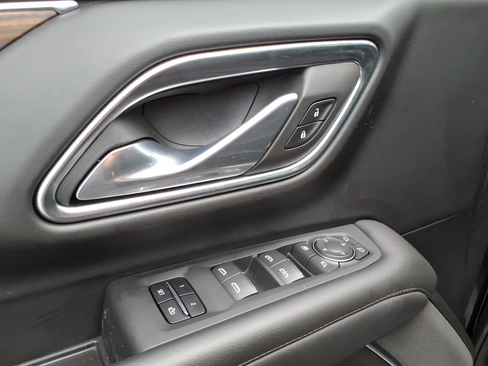 Used 2024 Midnight Blue Metallic Chevrolet High Country image 13
