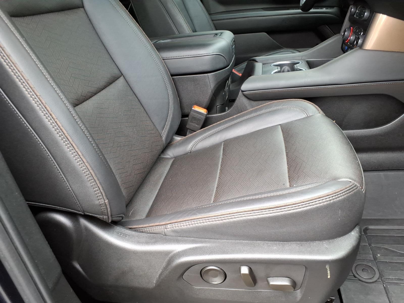 Used 2024 Midnight Blue Metallic Chevrolet High Country image 22
