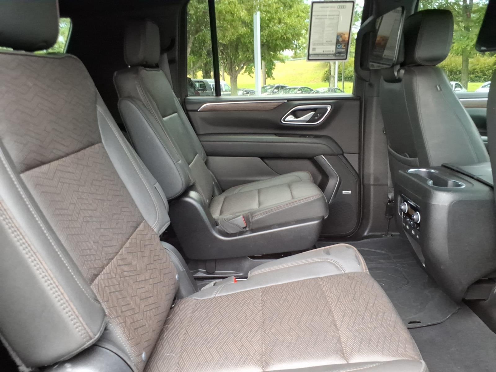 Used 2024 Midnight Blue Metallic Chevrolet High Country image 24