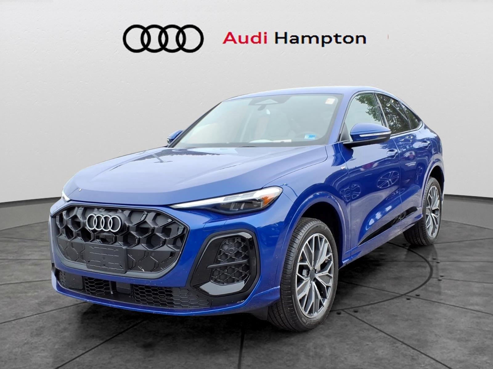 Ultra Blue Metallic 2026 Audi Q5 Sportback Sedan All-Wheel Drive Automatic