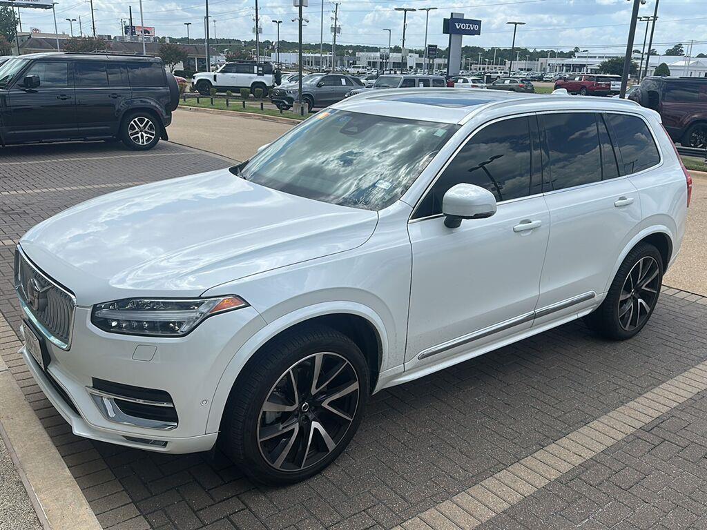 Crystal White Metallic 2024 Volvo XC90 SUV / Crossover All-Wheel Drive Automatic