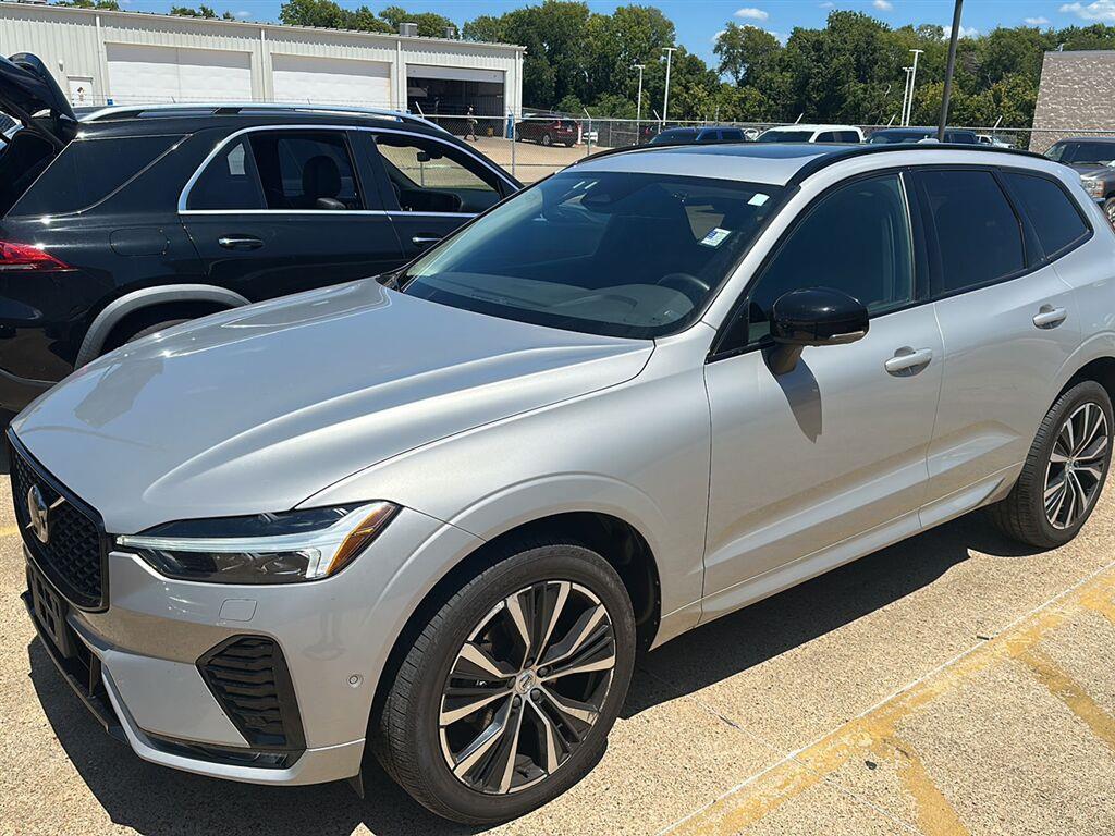 Silver Dawn Metallic 2023 Volvo XC60 SUV / Crossover All-Wheel Drive Automatic