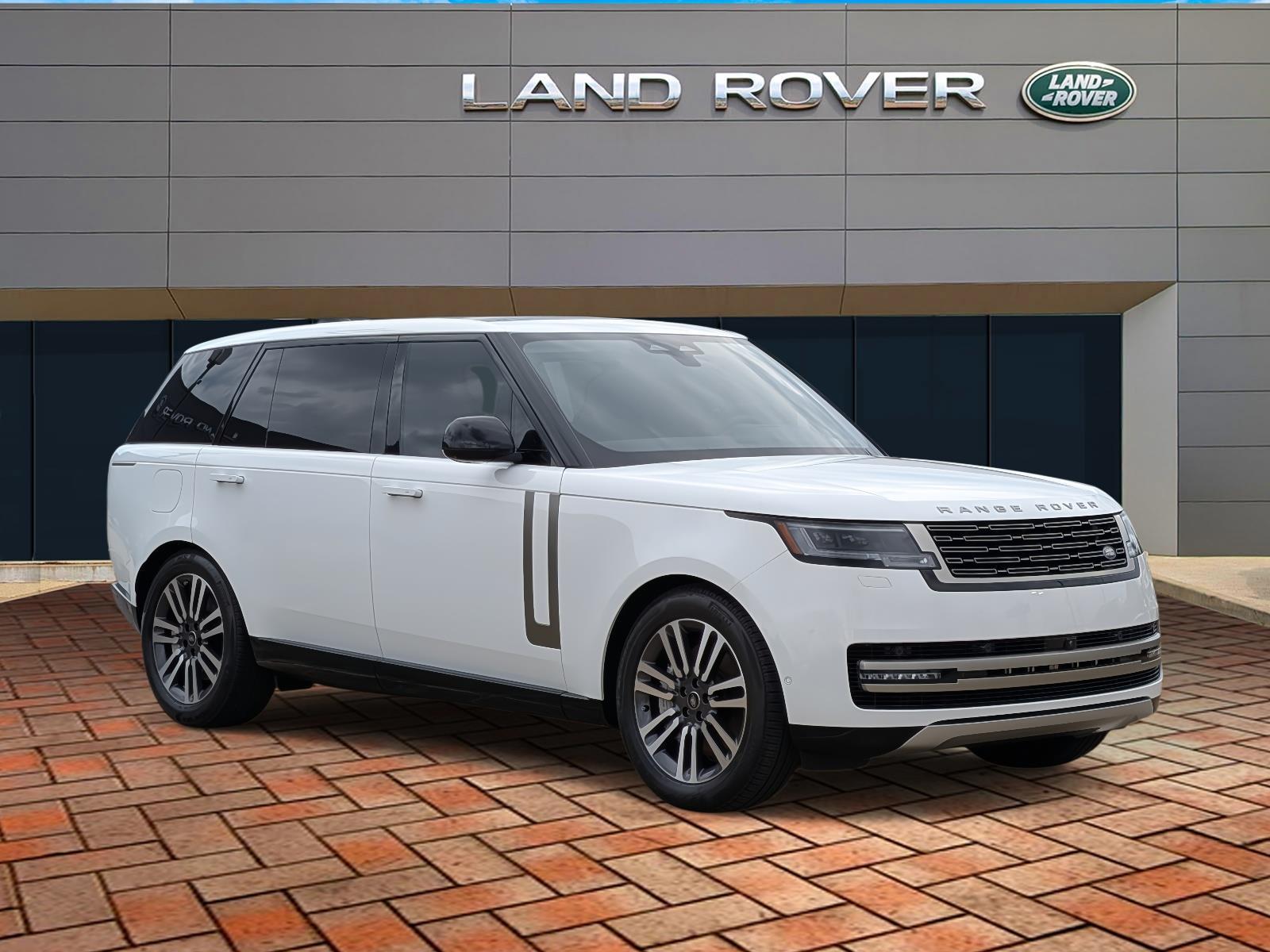 Fuji White 2025 Land Rover Range Rover P530 SE LWB AWD SUV / Crossover All-Wheel Drive Automatic