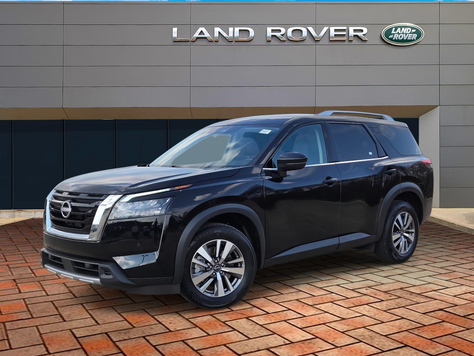 Super Black 2025 Nissan Pathfinder SL 4WD SUV / Crossover All-Wheel Drive Automatic