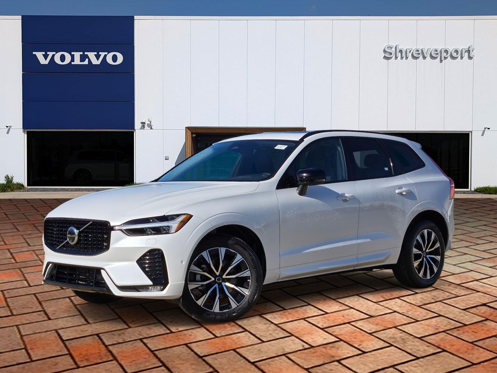 2024 Volvo XC60 B5 Plus Dark Theme AWD SUV / Crossover All-Wheel Drive Automatic