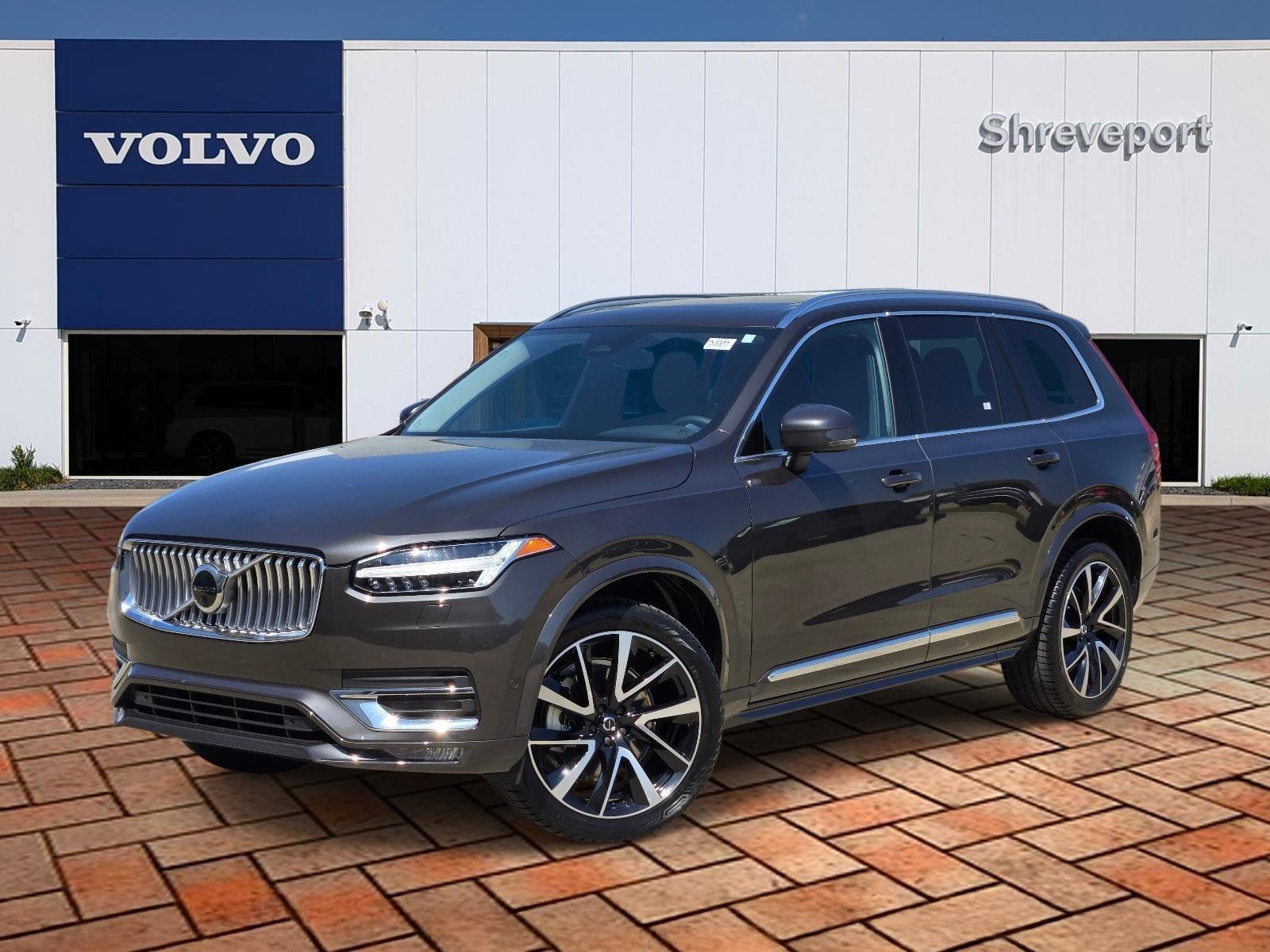 Gray (Platinum Grey Metallic) 2023 Volvo XC90 B6 Plus Bright Theme 7-Passenger AWD SUV / Crossover All-Wheel Drive Automatic