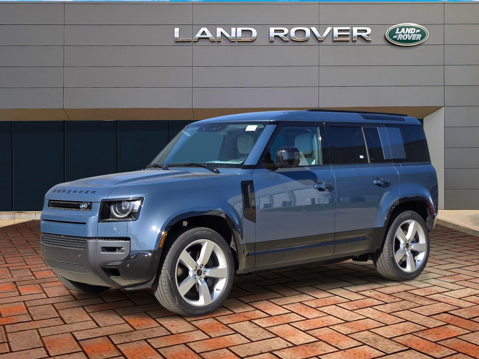 New 2026 Tasman Blue Metallic Land Rover X-Dynamic SE image 3