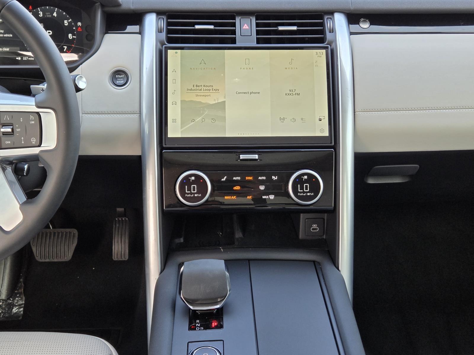 Certified Used 2025 Varesine Blue Metallic Land Rover S image 22