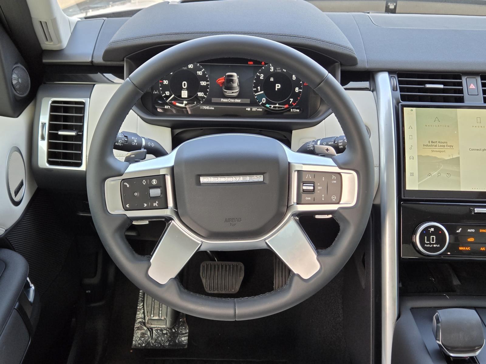 Certified Used 2025 Varesine Blue Metallic Land Rover S image 23