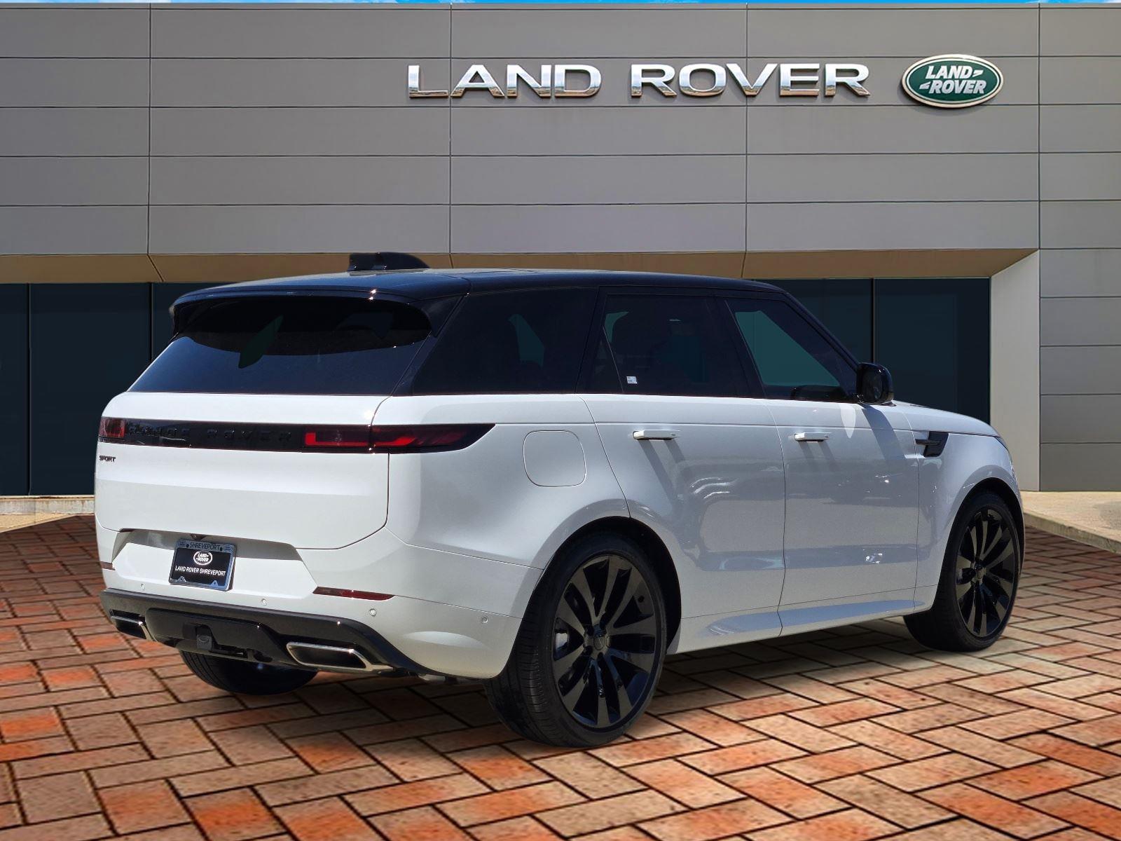 New 2026 Fuji White Land Rover Dynamic SE image 5