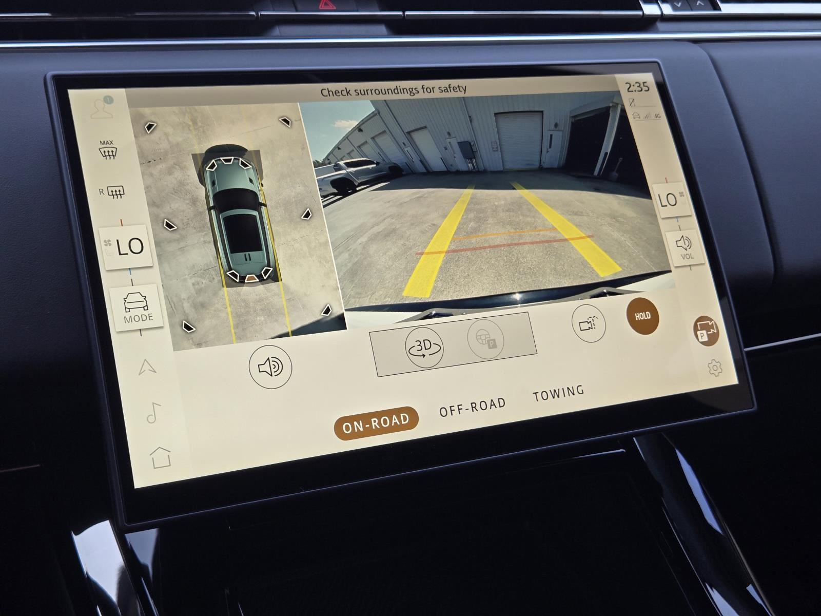 New 2026 Fuji White Land Rover Dynamic SE image 21