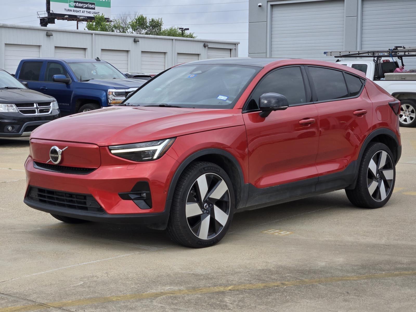 Fusion Red Metallic 2023 Volvo C40 Recharge Twin Ultimate eAWD SUV / Crossover All-Wheel Drive Automatic
