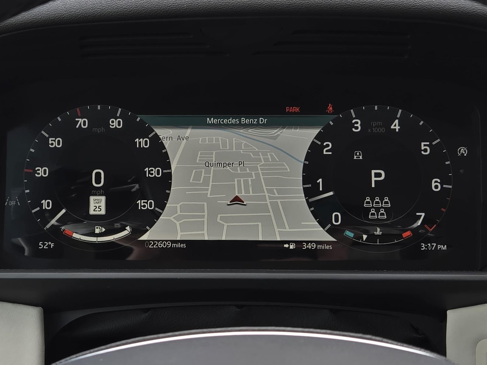 Certified Used 2025 Fuji White Land Rover S image 12