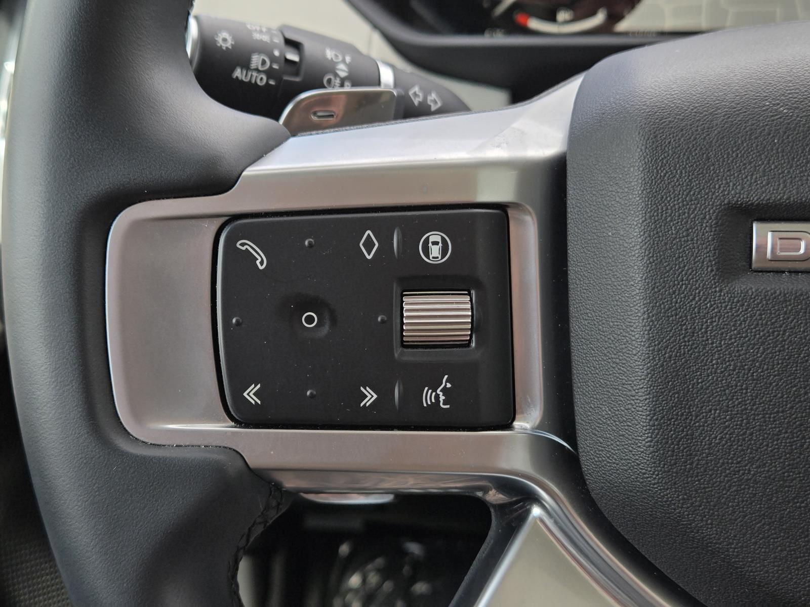 Certified Used 2025 Fuji White Land Rover S image 13