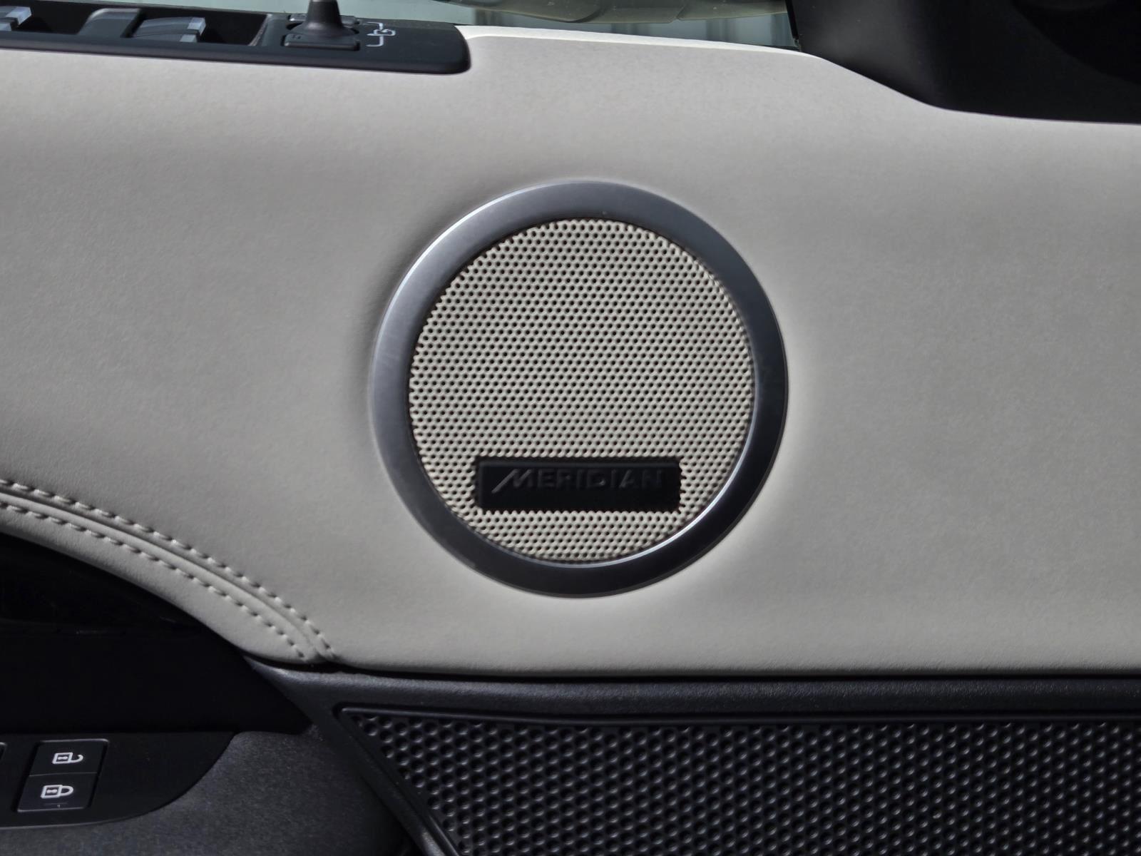 Certified Used 2025 Fuji White Land Rover S image 24