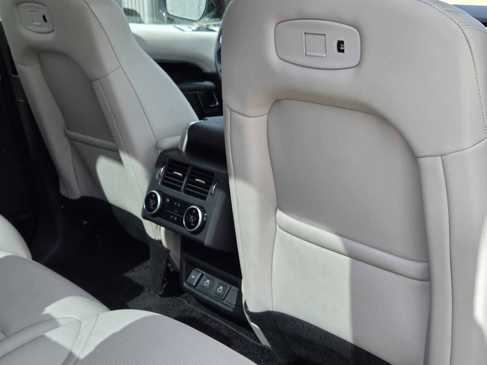 Certified Used 2025 Fuji White Land Rover S image 40