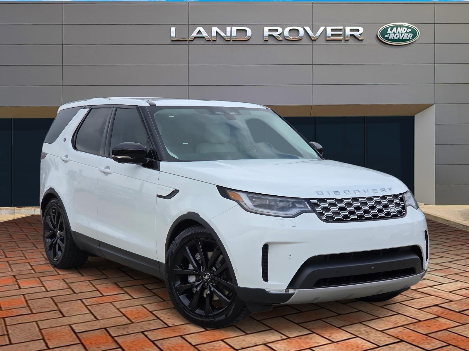 Fuji White 2026 Land Rover Discovery SUV / Crossover All-Wheel Drive Automatic