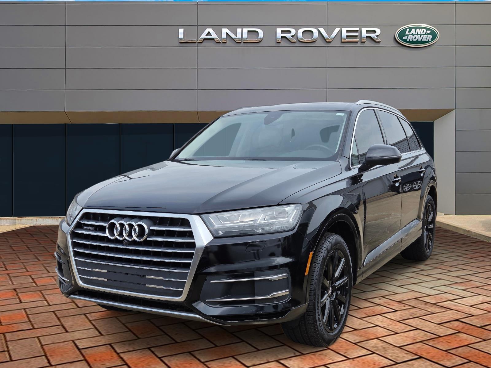 ORCA BLACK METALLIC 2019 Audi Q7 SUV / Crossover