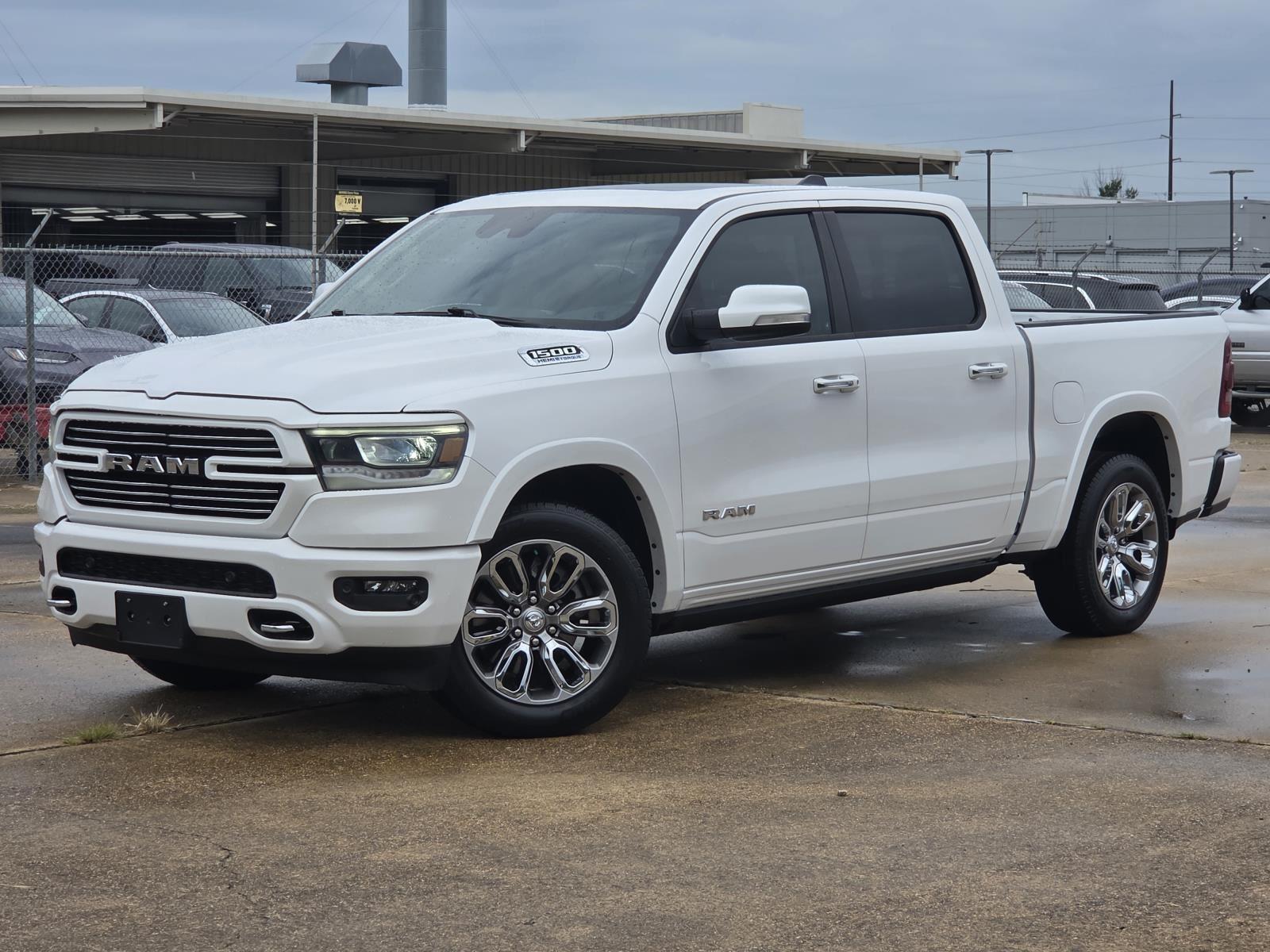 Ivory White Tri-Coat Pearlcoat 2021 RAM 1500 Pickup Truck 4X2 8-Speed Automatic