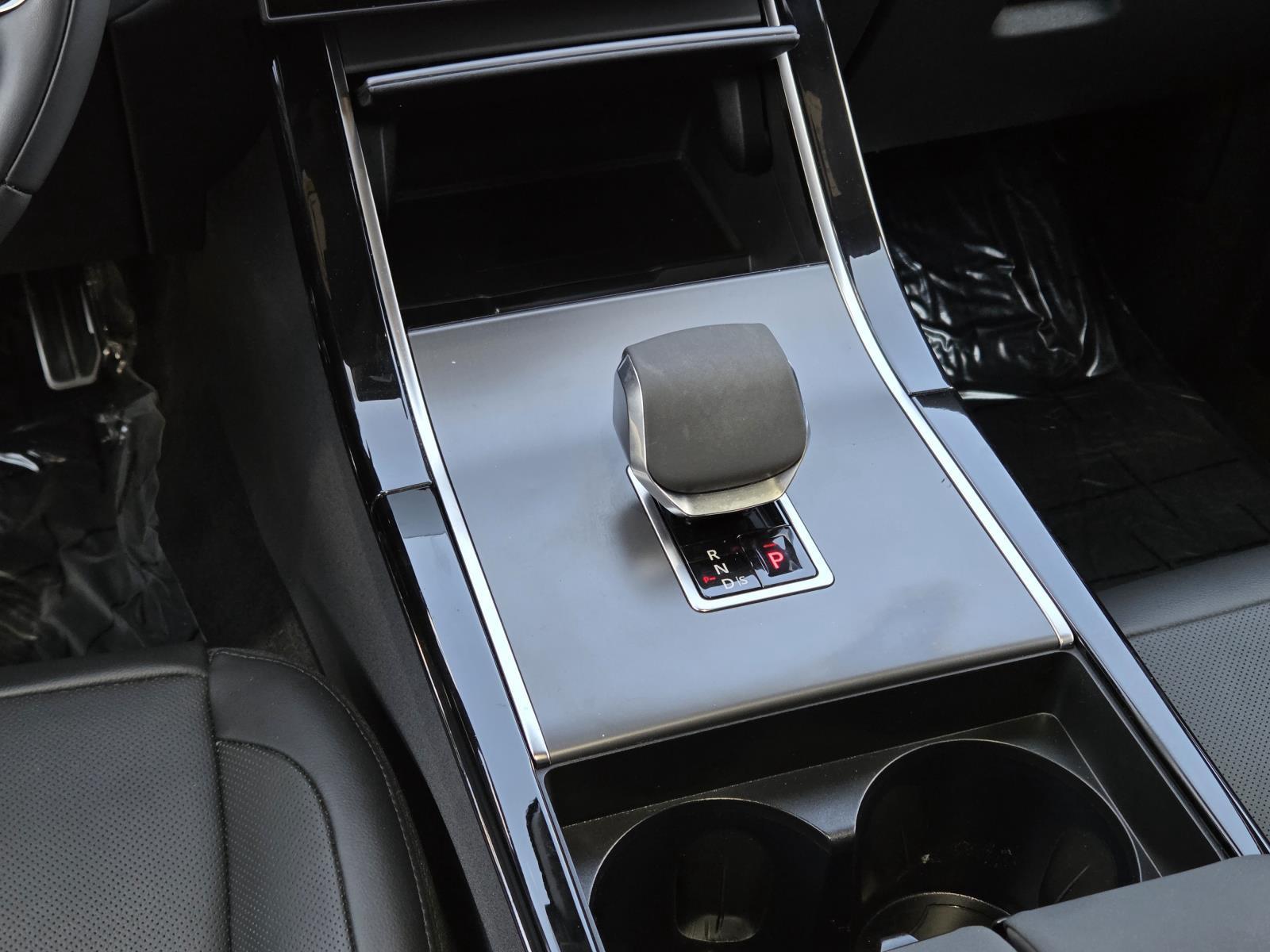 Used 2024 Arroios Grey Metallic Land Rover Dynamic SE image 16