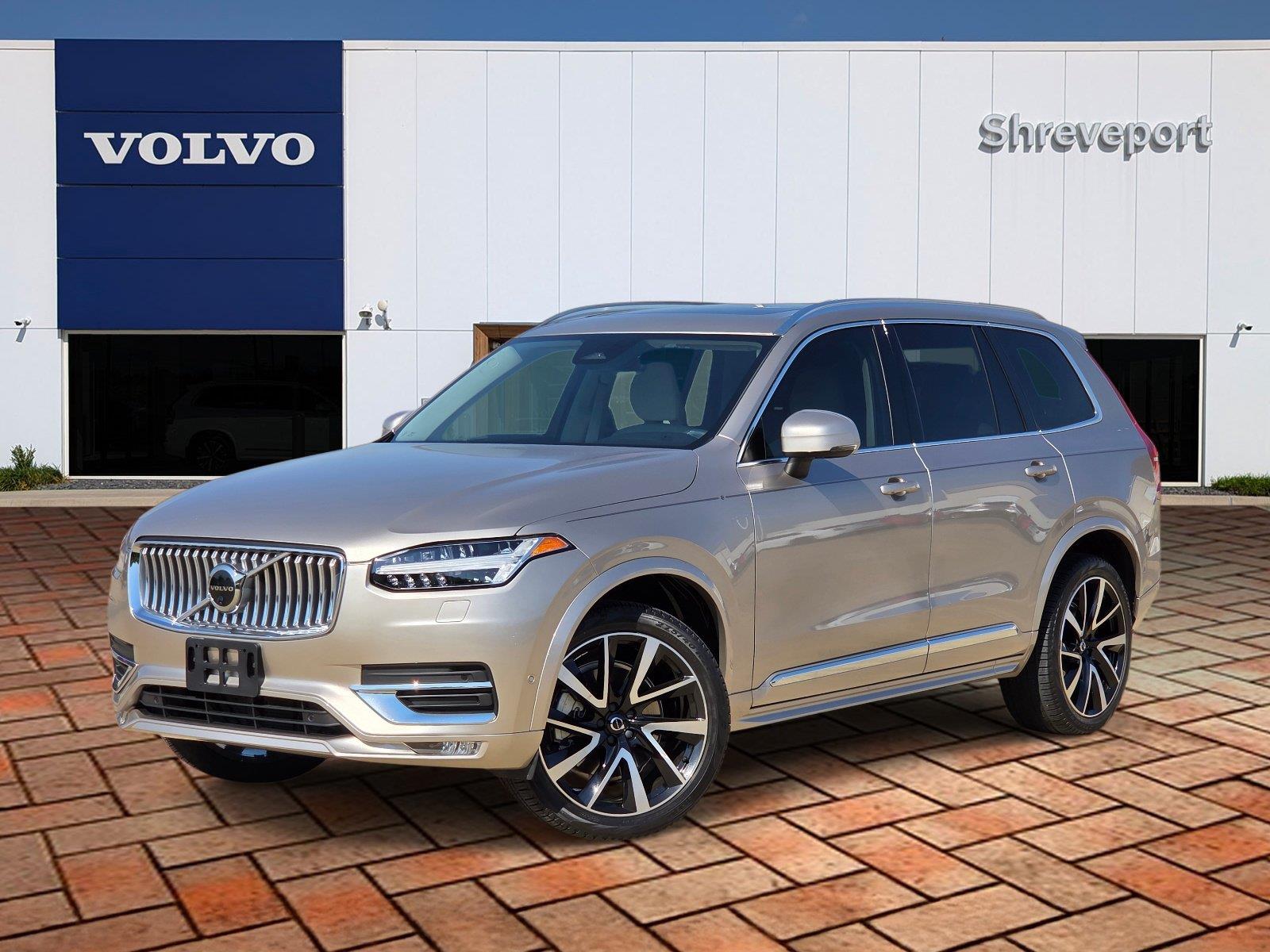  2023 Volvo XC90 B6 Plus Bright Theme 6-Passenger AWD   