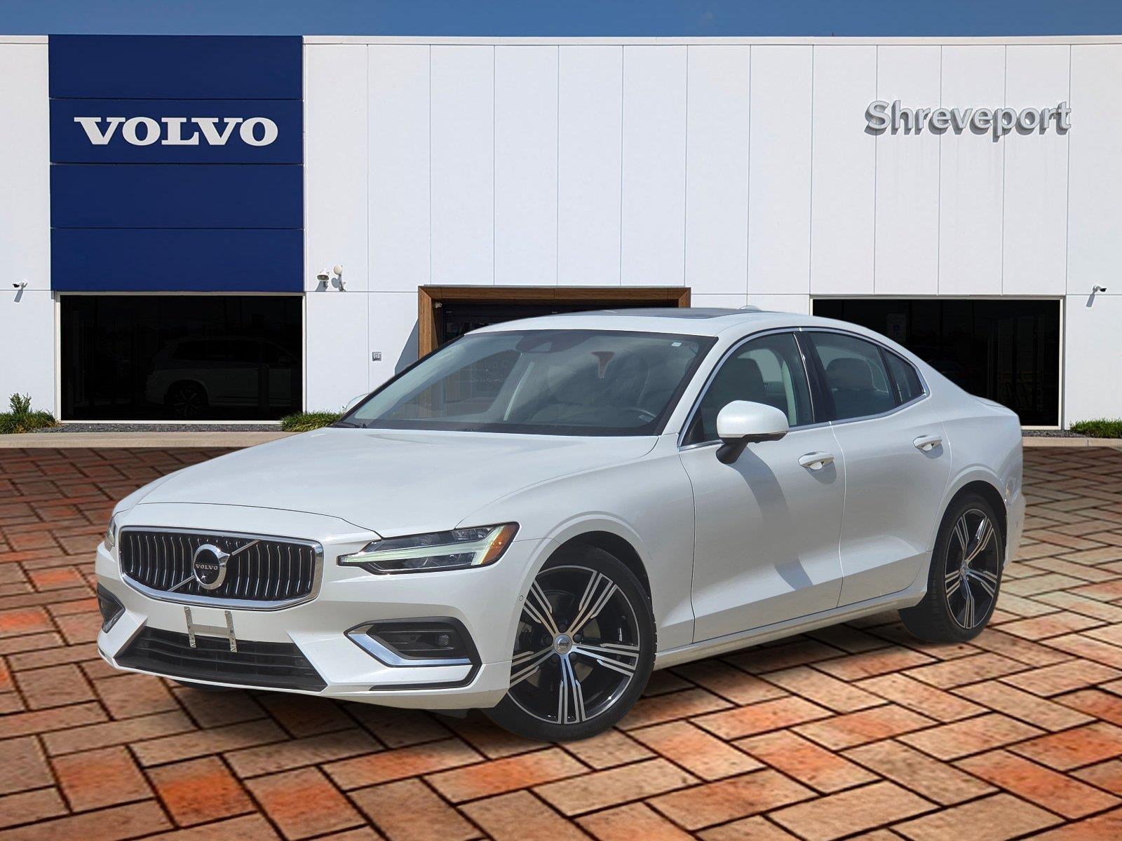 2022 Volvo S60 B5 Inscription FWD