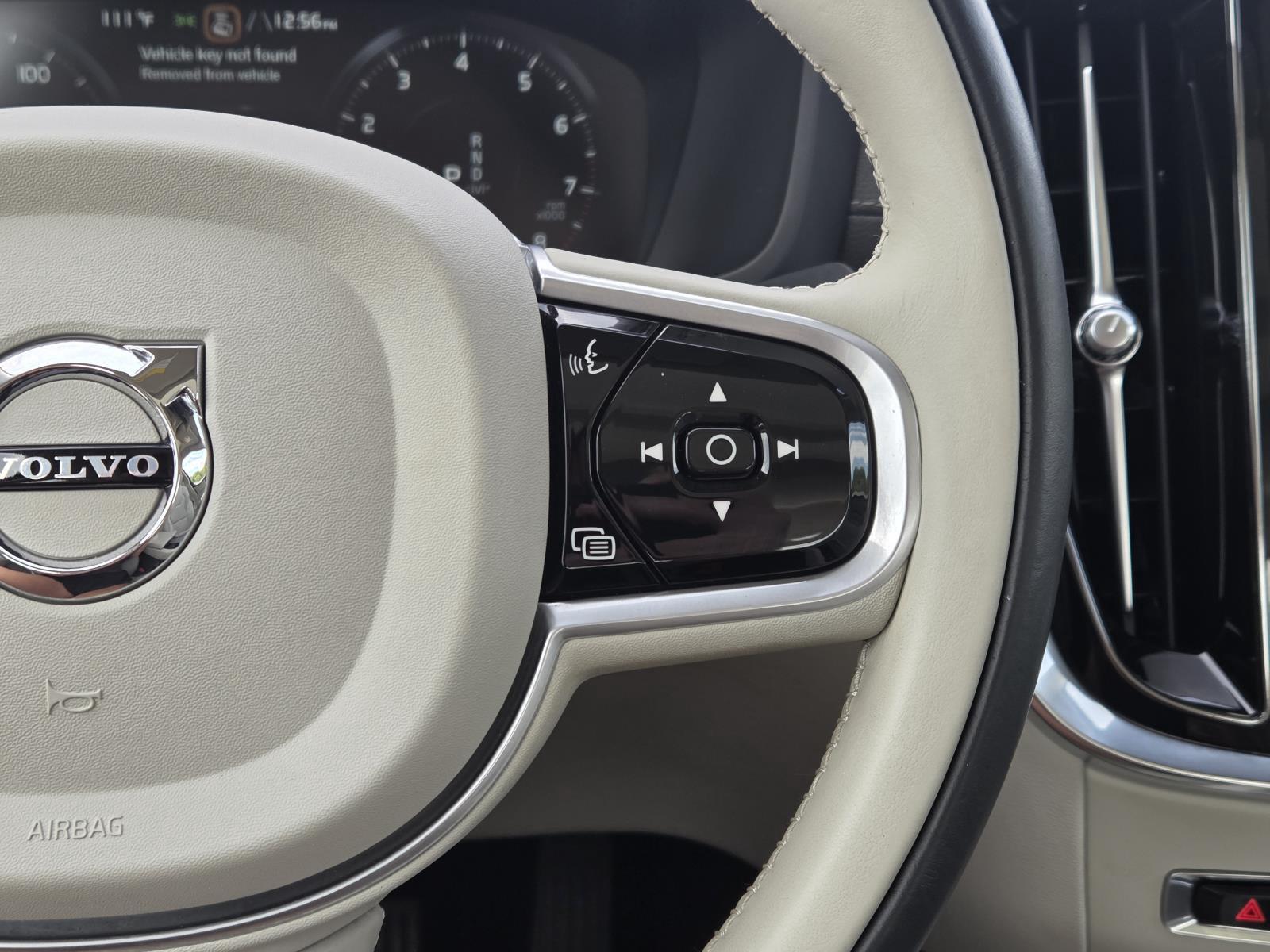 Certified Used 2022 Crystal White Metallic Volvo Inscription image 19