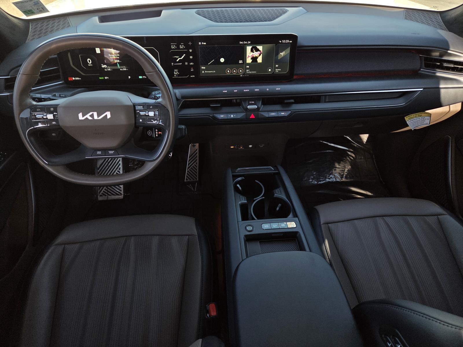 Used 2026 Glacial White Pearl/Ebony Black Roof Kia GT-Line image 16
