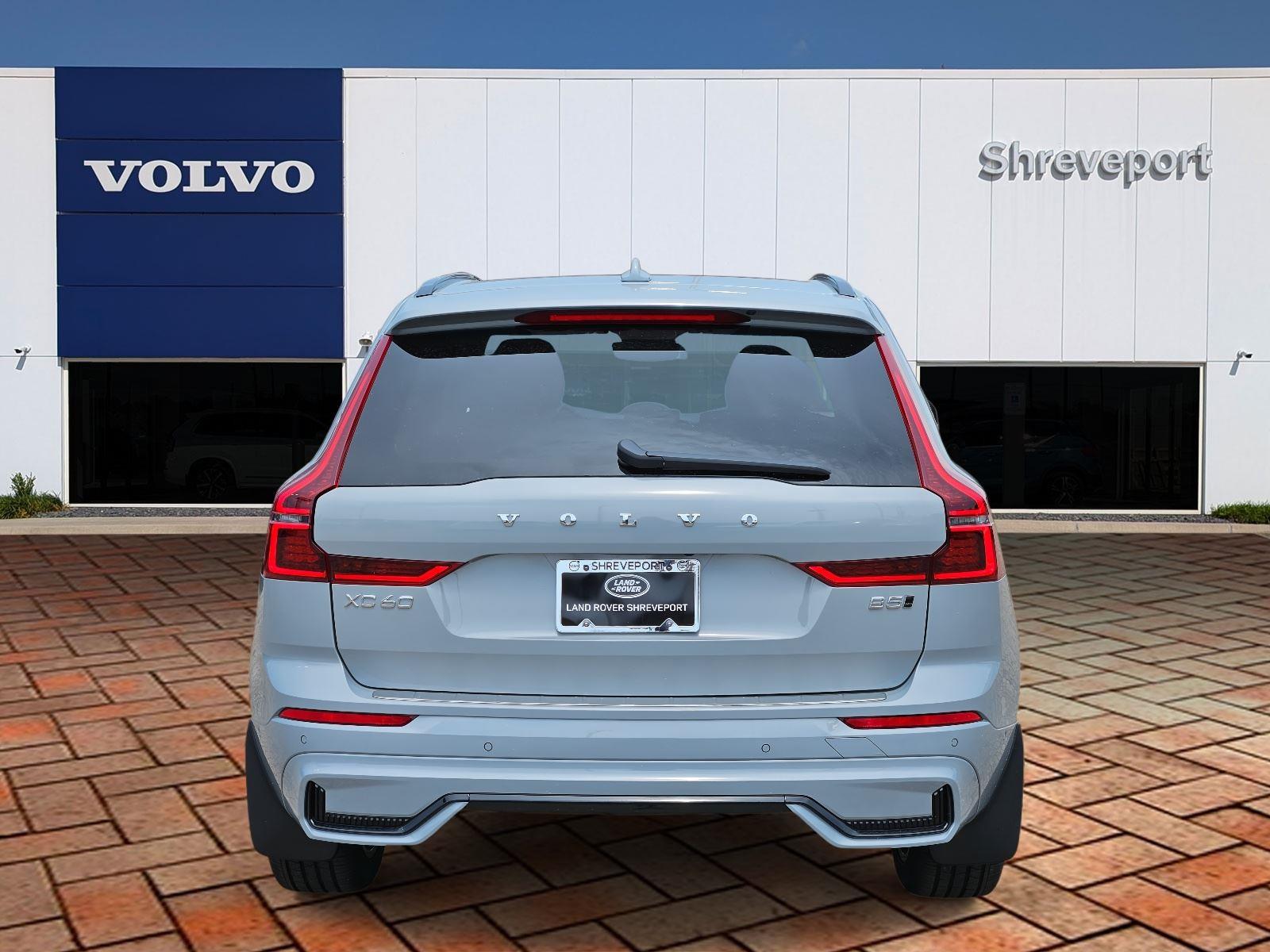 2026 Volvo XC60 Plus - Photo 5