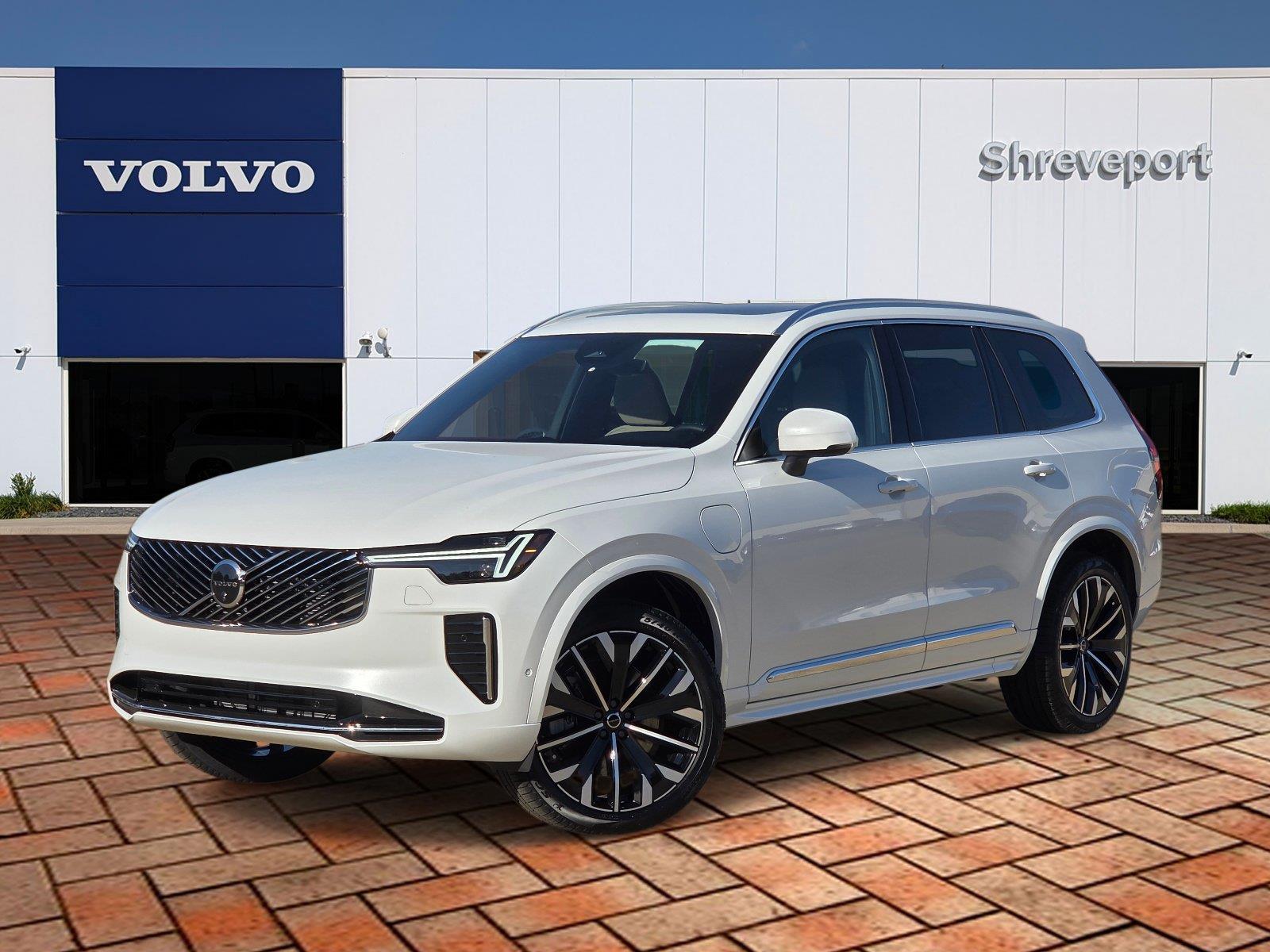 Crystal White Pearl 2027 Volvo XC90 SUV / Crossover All-Wheel Drive Automatic