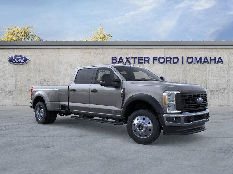 2026 Ford F-450 Super Duty XL Crew Cab LB DRW 4WD