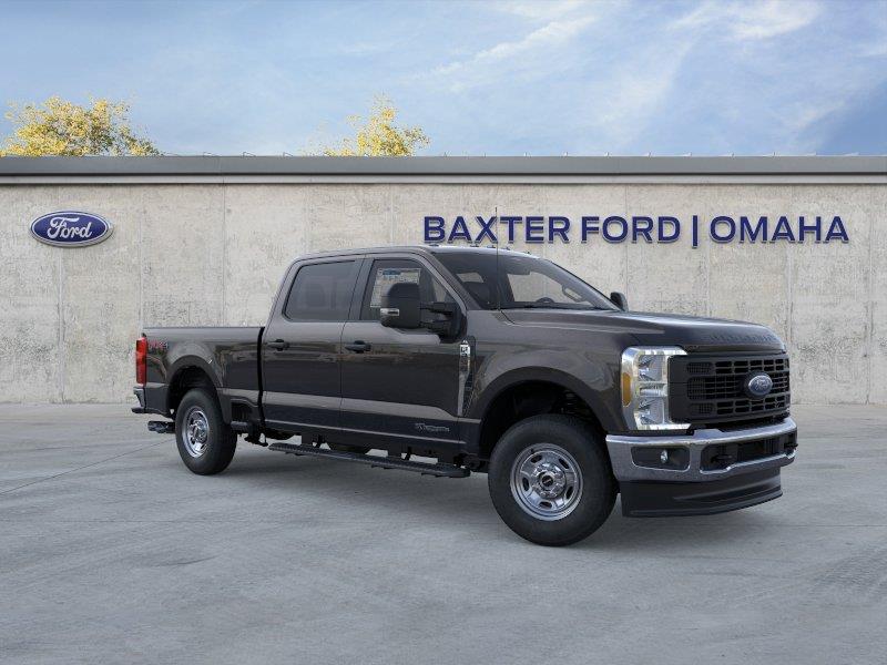 Agate Black 2026 Ford F-250 Super Duty Pickup Truck Four-Wheel Drive Automatic