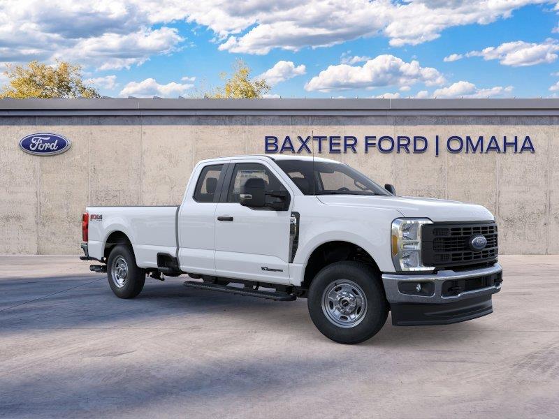 Oxford White 2025 Ford F-250 Super Duty Pickup Truck Four-Wheel Drive Automatic