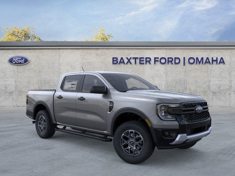 Carbonized Gray 2026 Ford Ranger XLT SuperCrew 4WD Pickup Truck Four-Wheel Drive Automatic