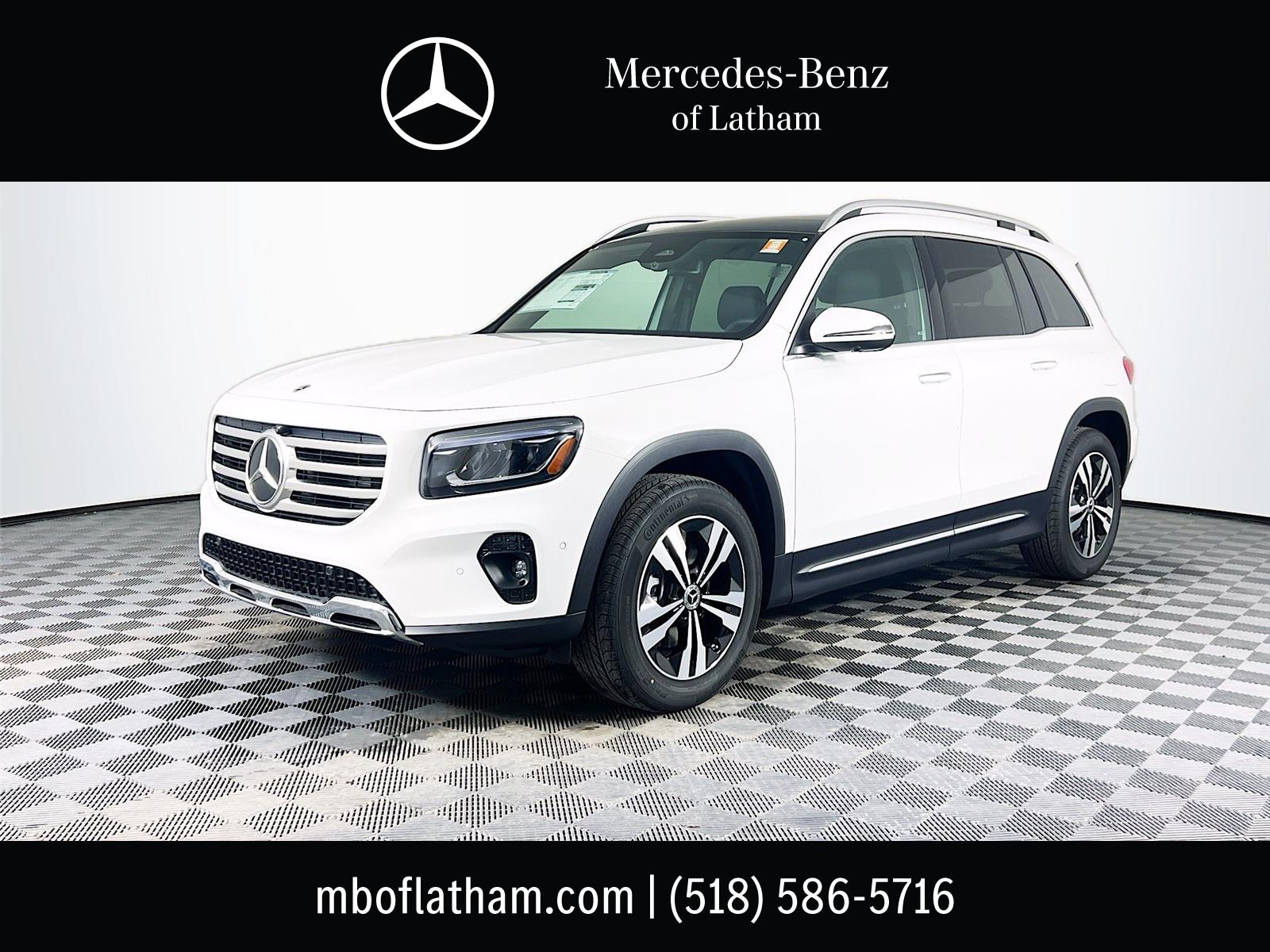 2026 Mercedes-Benz GLB GLB 250 4MATIC's photo