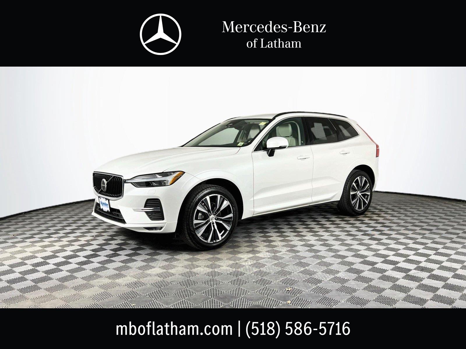 Crystal White Metallic 2022 Volvo XC60 SUV / Crossover All-Wheel Drive Automatic
