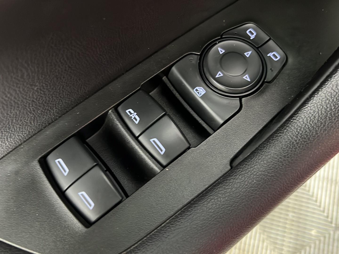 Used 2019 Red Tintcoat Chevrolet  image 20